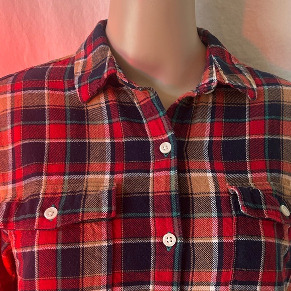 OLD NAVY Fall Flannel - Picture 2 of 4